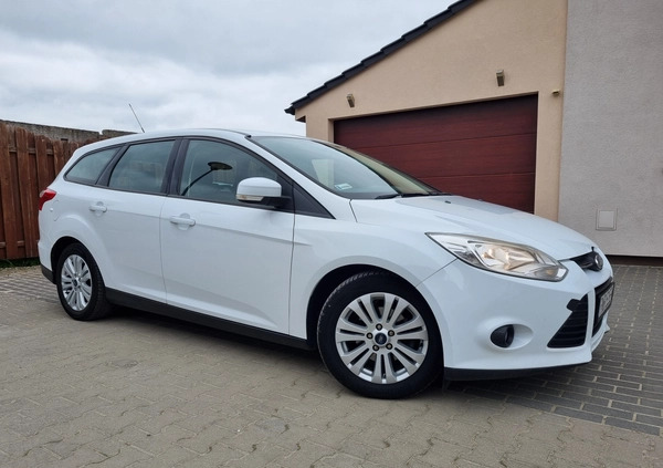 Ford Focus cena 15000 przebieg: 300000, rok produkcji 2012 z Poznań małe 407